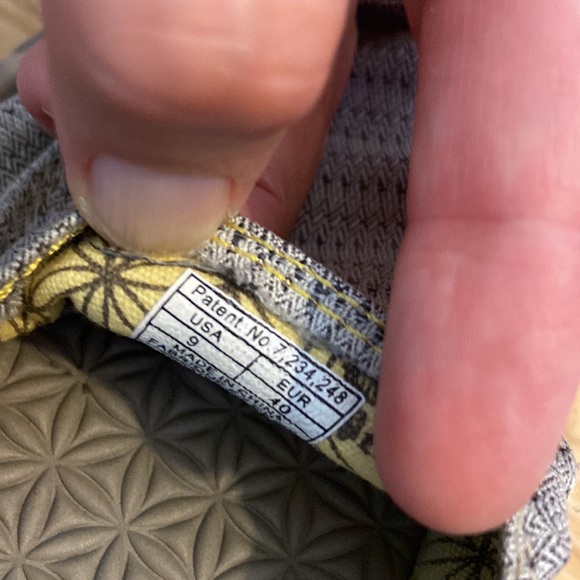 Sanuk Rasta Shoe - Picture 4 of 6